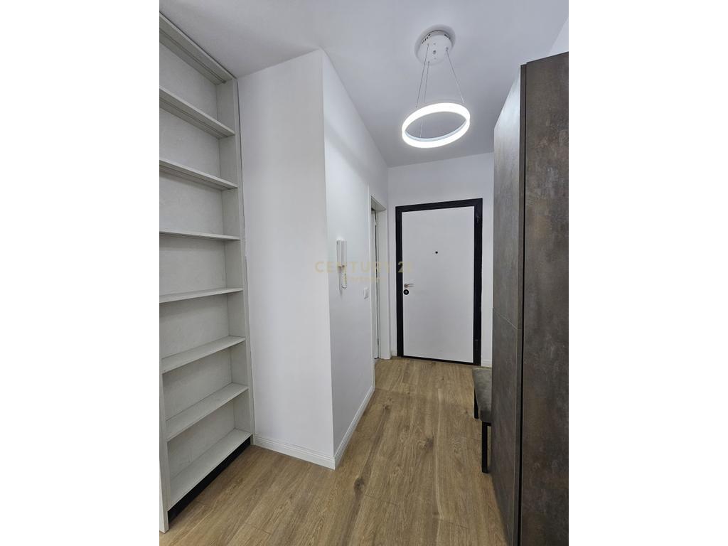 🏢 2-Bedroom Apartment for Rent in Golden Park Residence