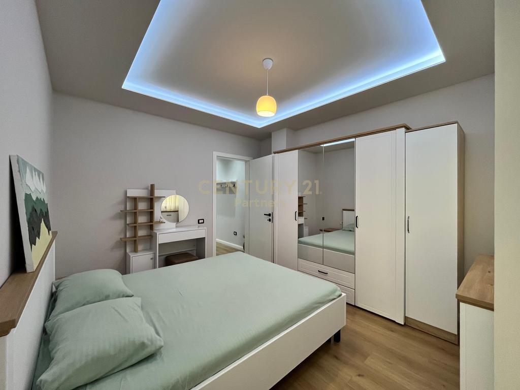 🏡 Perfect Penthouse with Terrace and Stunning Views of Mount Dajti!