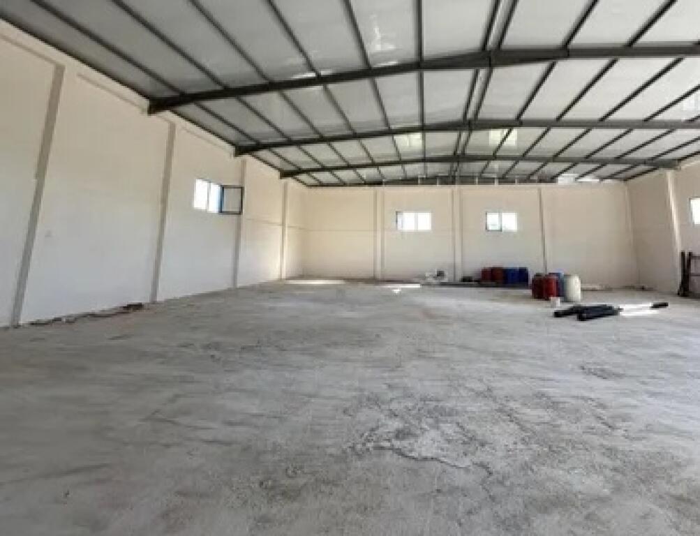 WAREHOUSES FOR RENT VAQARR 500 €