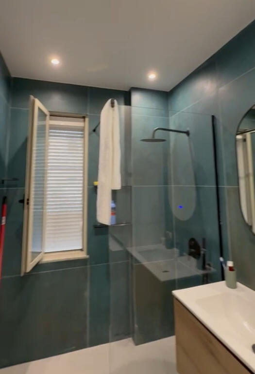 Shitet super apartament 2+1 tek Kopshti Zoologjik
