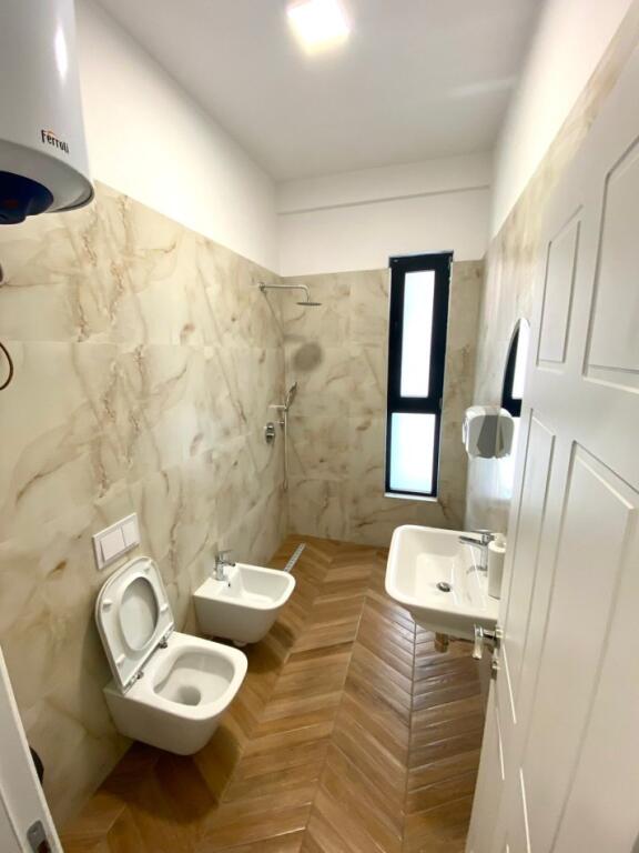 Office for rent at Square 21