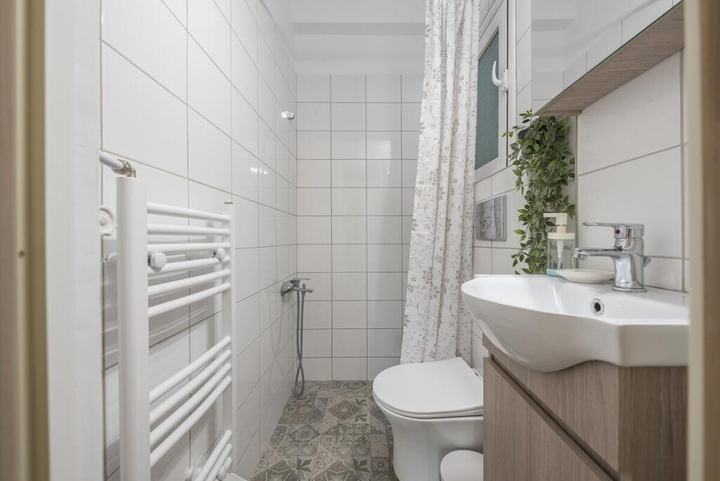 Apartament ne shitje 3+1+2 tek Kompleksi Delijorgji (ID B13098) Tirane.