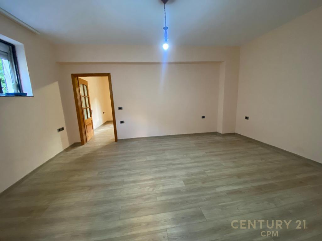 ATTACHED TO THE SABAUDIN GABRANI SCHOOL WE RENT SPACE FOR OFFICE / BUSINESS !