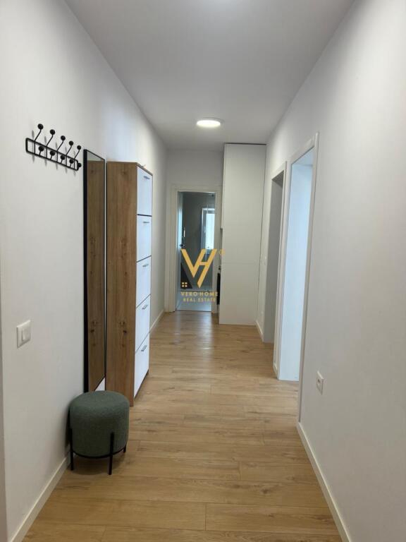 JEPET APARTAMENT 2+1+BLK ME QIRA TE BLV. ZOGU I 1, 950 EURO