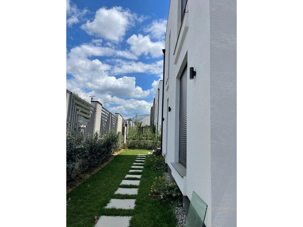 VILLA FOR RENT FOR RESIDENCE IN THE TEG AREA – 330 m²