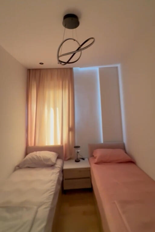 Shitet super apartament 2+1 tek Kopshti Zoologjik