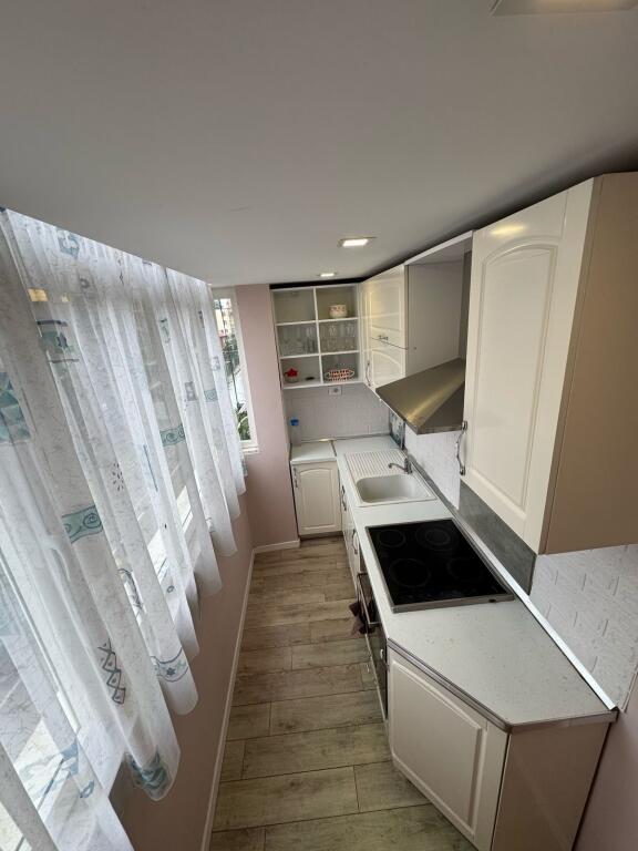 Jepet apartament me qera