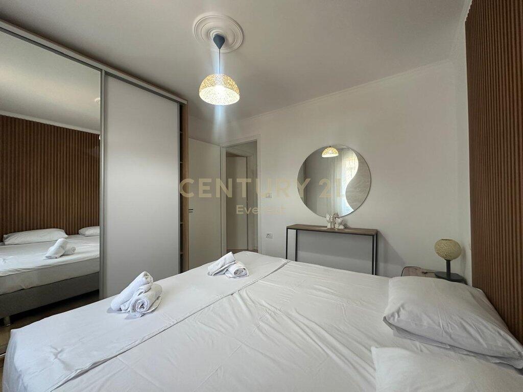 🏠 1-Bedroom Apartment for Rent – Pazari i Ri, near the City Center