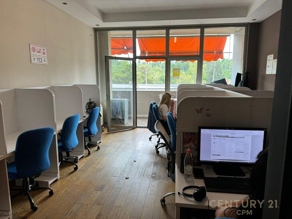 Jepet apartament me qira per zyra tek Garda.