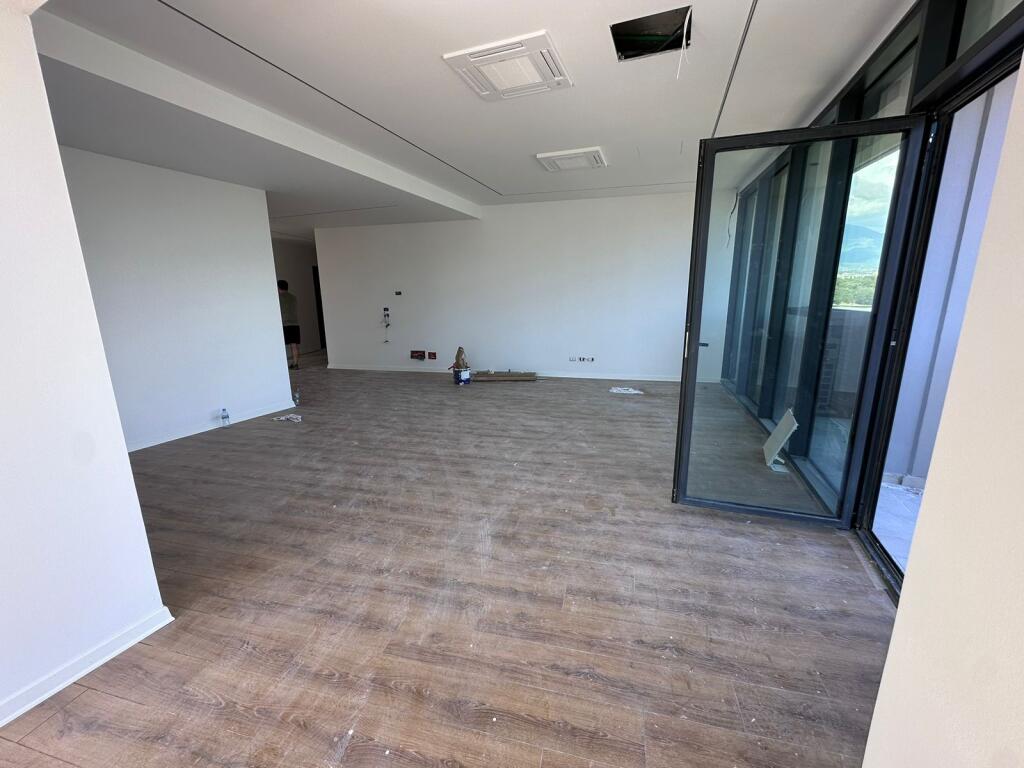 Apartment for rent Lake View