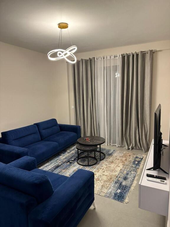 Apartament me qera