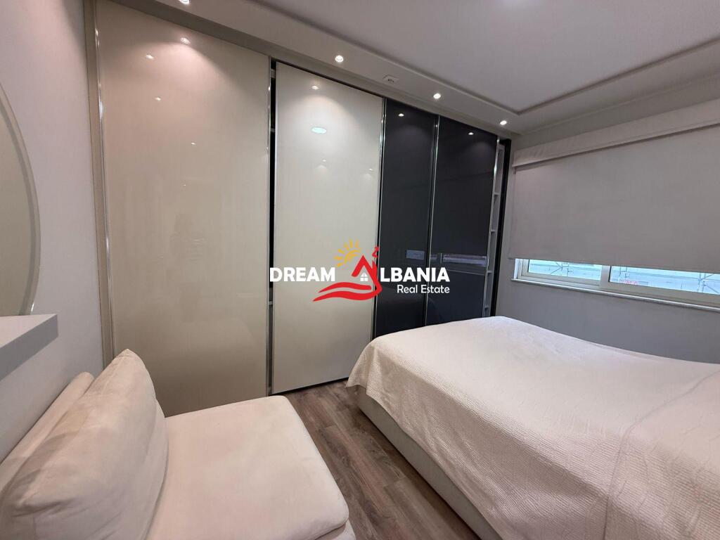 Appartamento 2+1 in affitto, Giardino Botanico (ID 42215333)