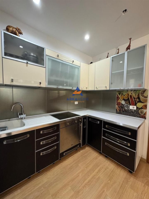 JEPET ME QERA APARTAMENT 2+1 " RRAPO HEKALI,KODRA E DIELLIT" 600 EURO