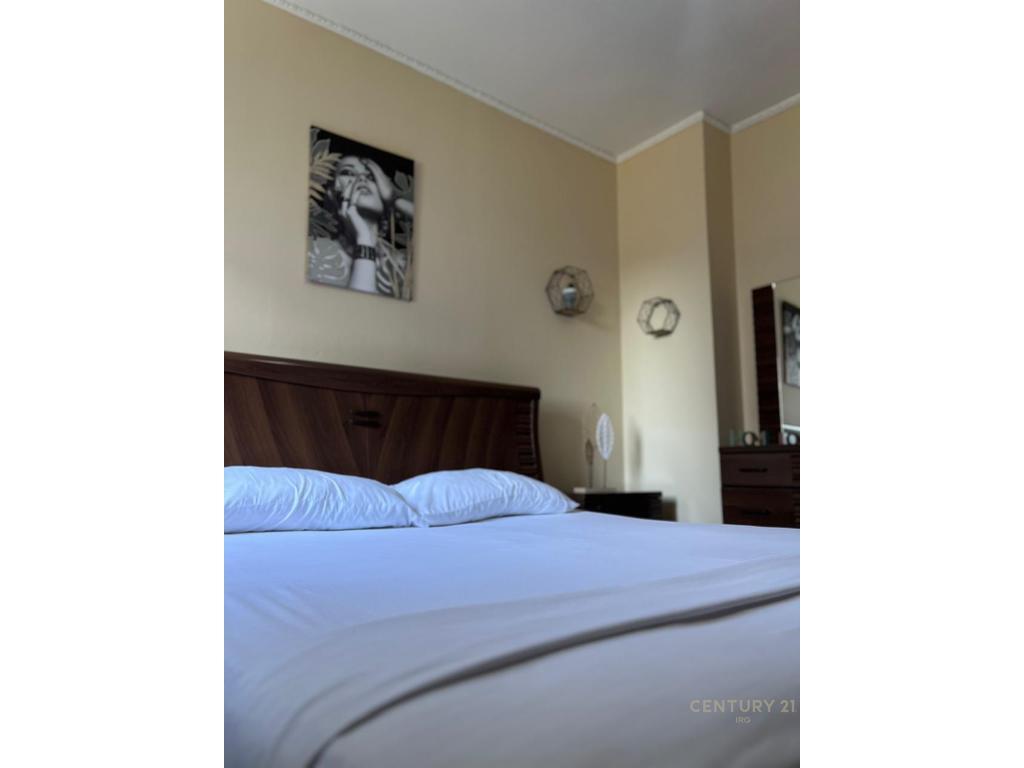 🏠 1-Bedroom Apartment for Rent – Near Square 21 / Kavaja Street