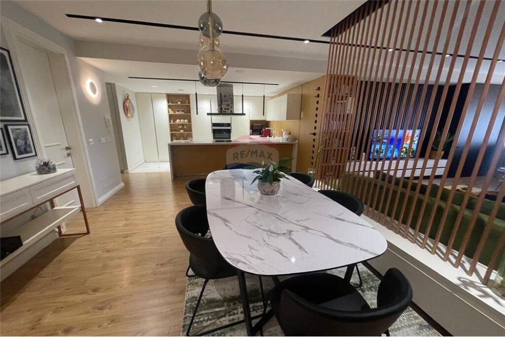 Apartment 3+1+2 +Laundry for sale near the Paris Municipality,