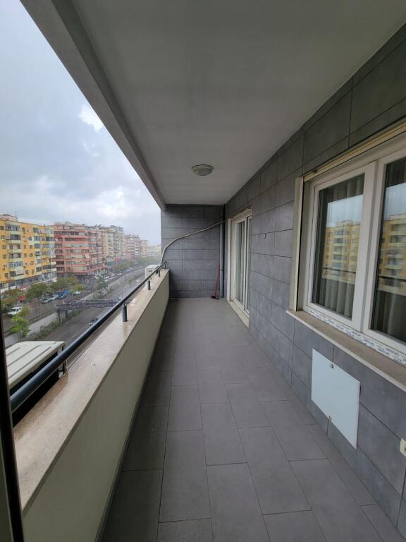 APARTMENT FOR RENT 2+1+PARKING SPACE PARIS MUNICIPALITY 800 EURO