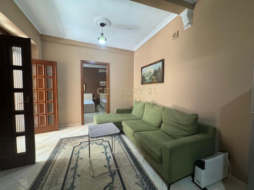 AFFITTIAMO 1+1, PIANO VILLA IN VIA DIBRA