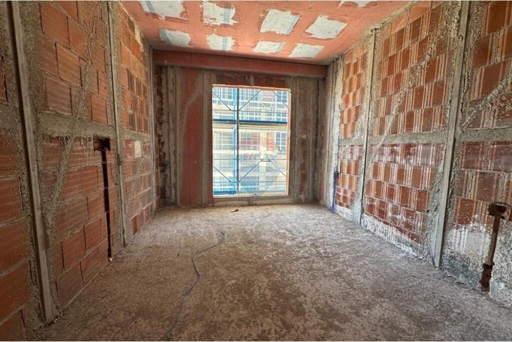 Apartment 2+1 for sale on Jean Jaurès boulevard