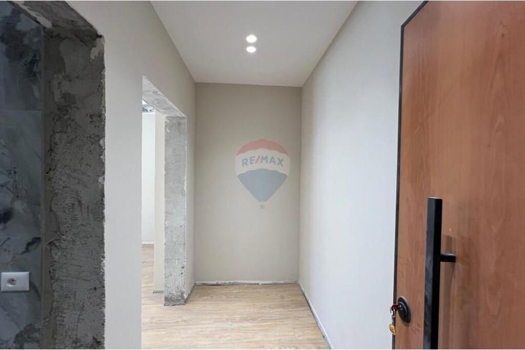 Apartament 1+1 me qira te Zogu i Zi .