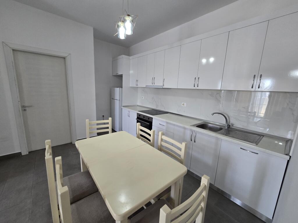 2+1 Apartment with Balcony for Sale in Ulliri in Kamez