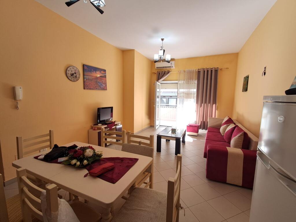 In Affitto: Appartamento 1+1 – Zona Mare, Durazzo (Vista Mare)