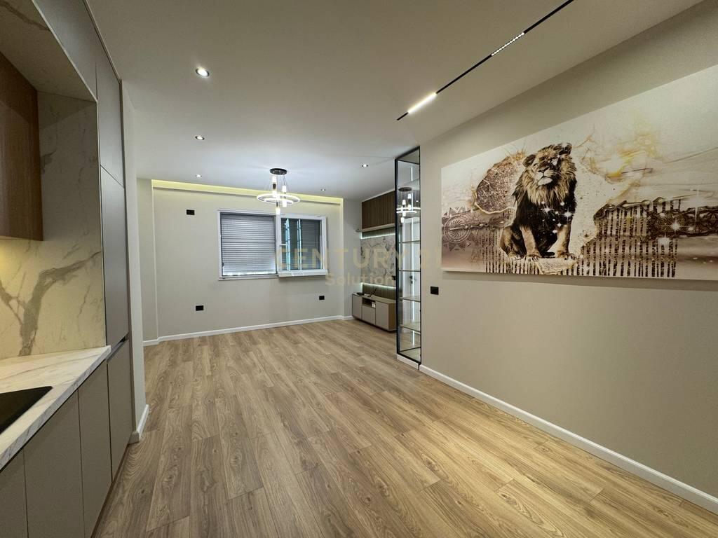 SHESIM APARTAMENT 2+1 PRANE ELEONORES!