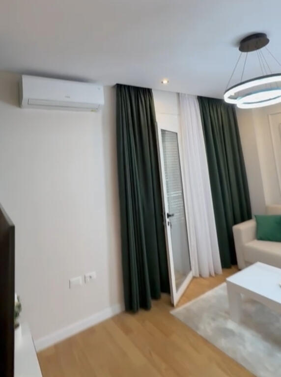 Shitet super apartament 2+1 tek Kopshti Zoologjik