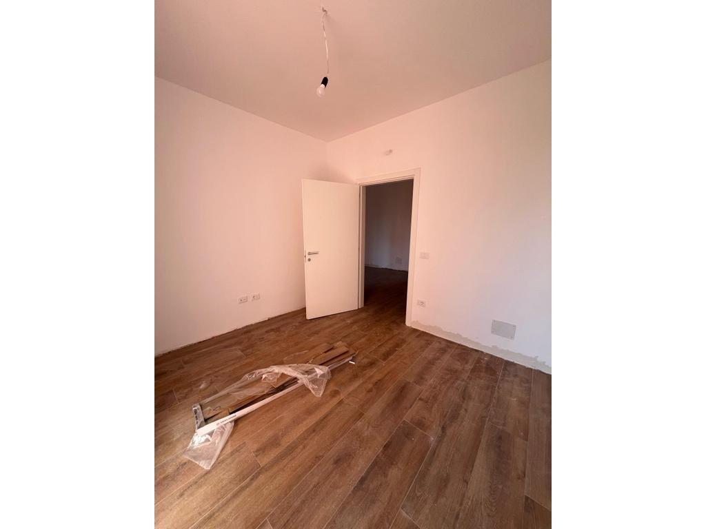 Appartamento per ufficio in affitto nella Residenza Galleria Roma, Via Kavaja
