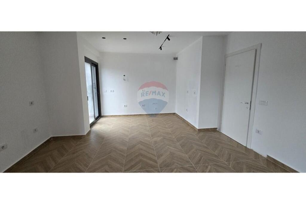 Jepet me qira apartament (1+1) Kompleksi Oasis