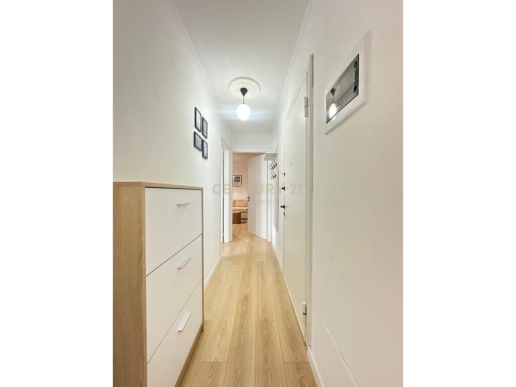 🏠 1-Bedroom Apartment for Rent – Pazari i Ri, near the City Center