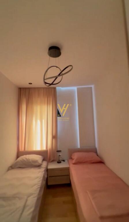 VENDESI APPARTAMENTO 2+1+BLK IN VIA BILAL SINA, GIARDINO ZOOLOGICO 245.000 EURO