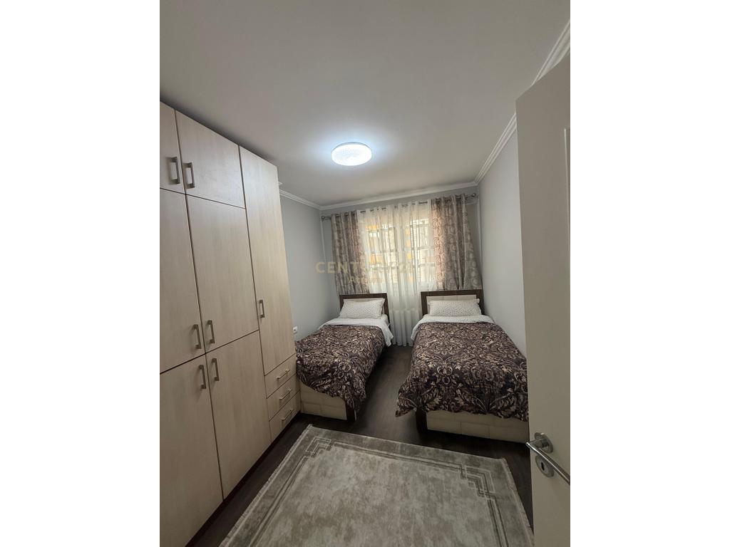  2-Bedroom Apartment for Sale – 2 Minutes from Skanderbeg Square!