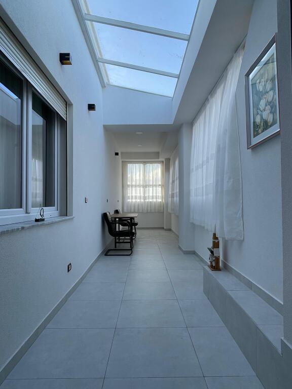 📢 Modern Apartment 2+1+2 for Sale – Ready to Live! 📍 Tirana opposite Delijorgji, Kavaja street 💶 Sale price: 250,000 €