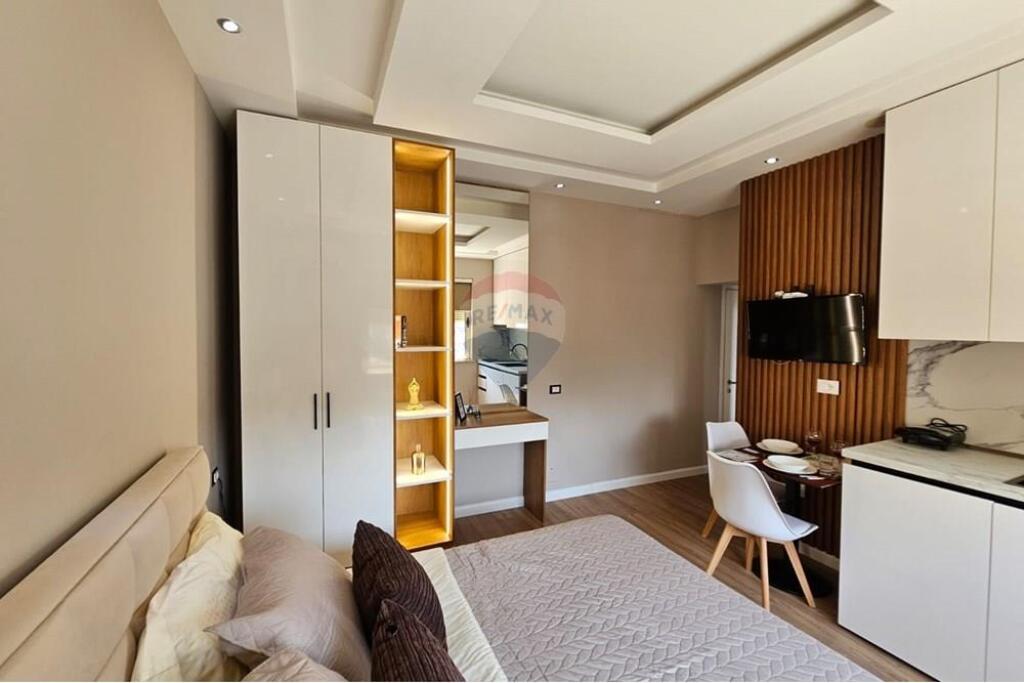 4 Studios for Sale in Bllok
