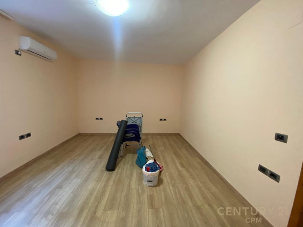 ATTACHED TO THE SABAUDIN GABRANI SCHOOL WE RENT SPACE FOR OFFICE / BUSINESS !