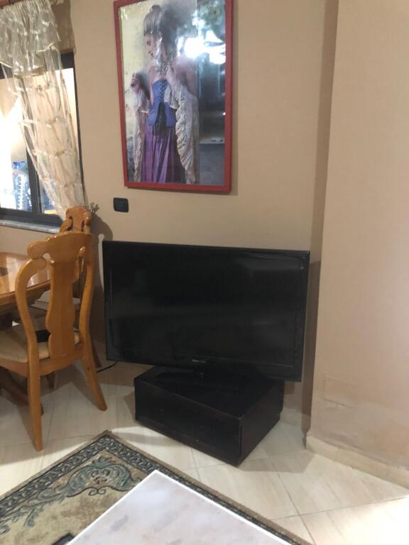 📢 Affittasi Parte di Villa – Medreseja, Via Hafiz Ibrahim Dalliu 💶 Prezzo: 50.000 Lek / mese