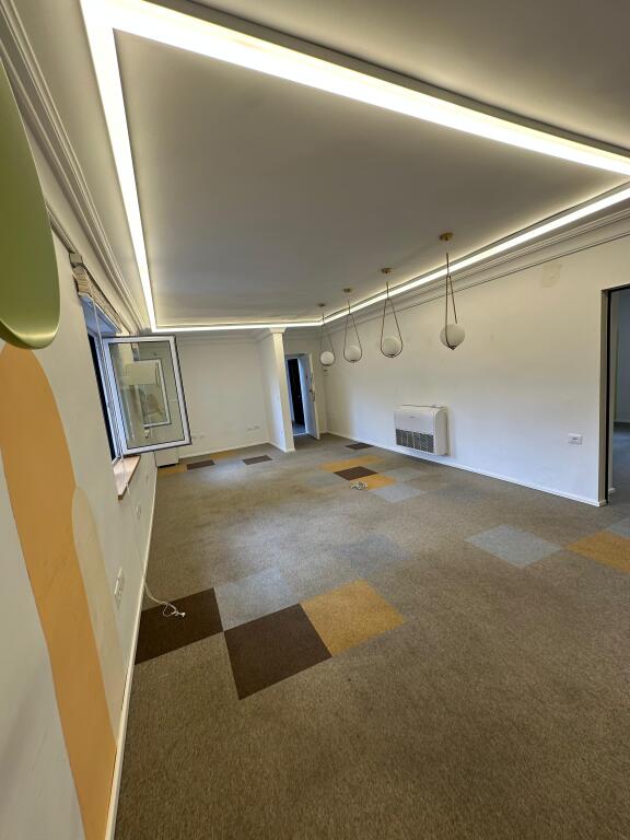 Apartment for Offices for Rent – Durres Street, near the Embassies 💶 Price: 2,000 Euro/month