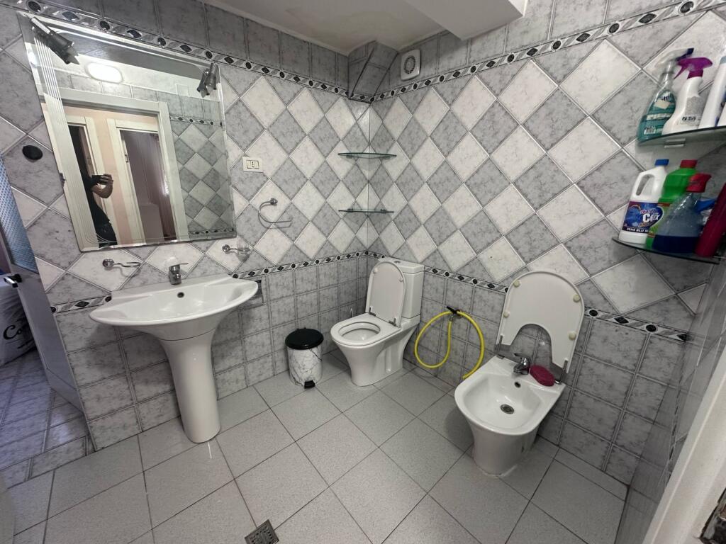 2+1, furnished at 21 December 600 euros