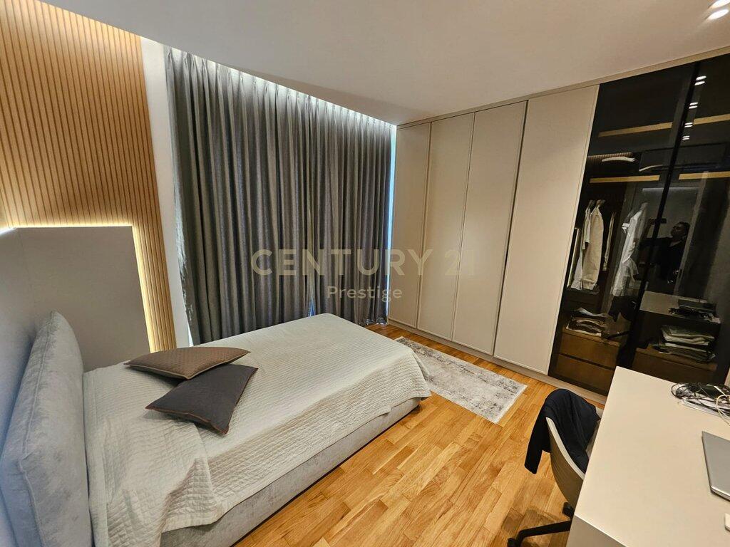 🌿 3-Bedroom Apartment + 2 Bathrooms + 2 Parking Spaces for Sale – Forest Residence