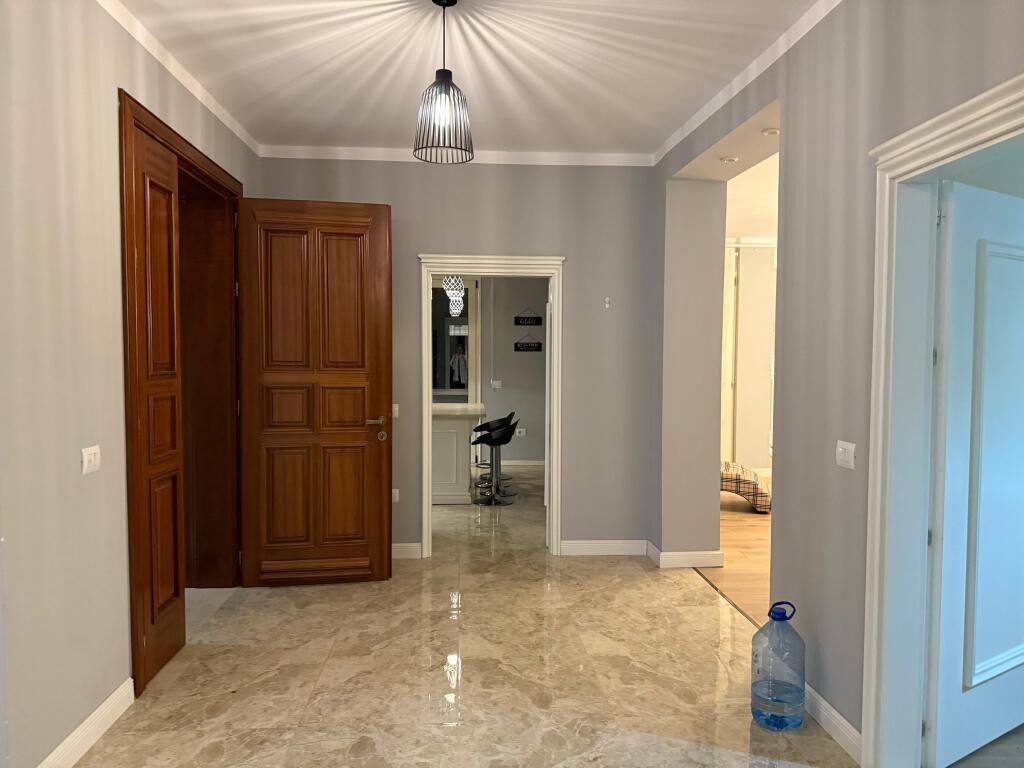 For rent 3+1+🅿️Parking Spot at Vilat Gjermane