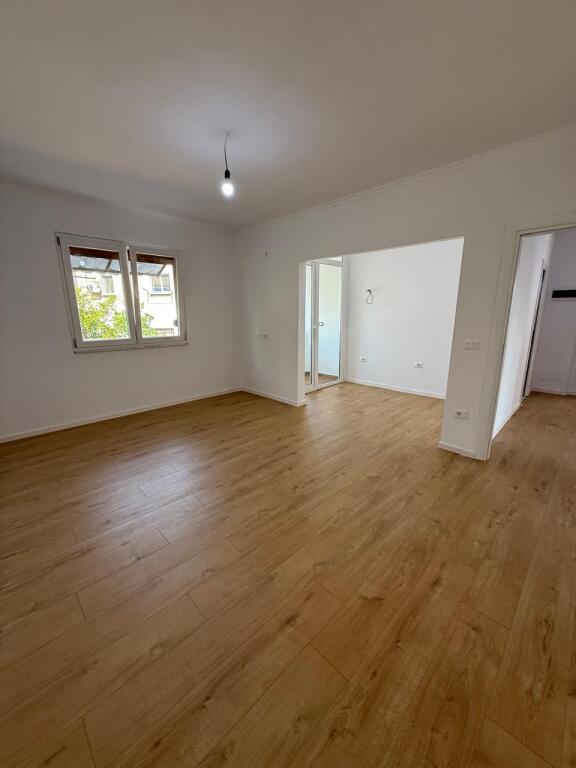 Shitet 2+1 - Ali Dem - 72m²