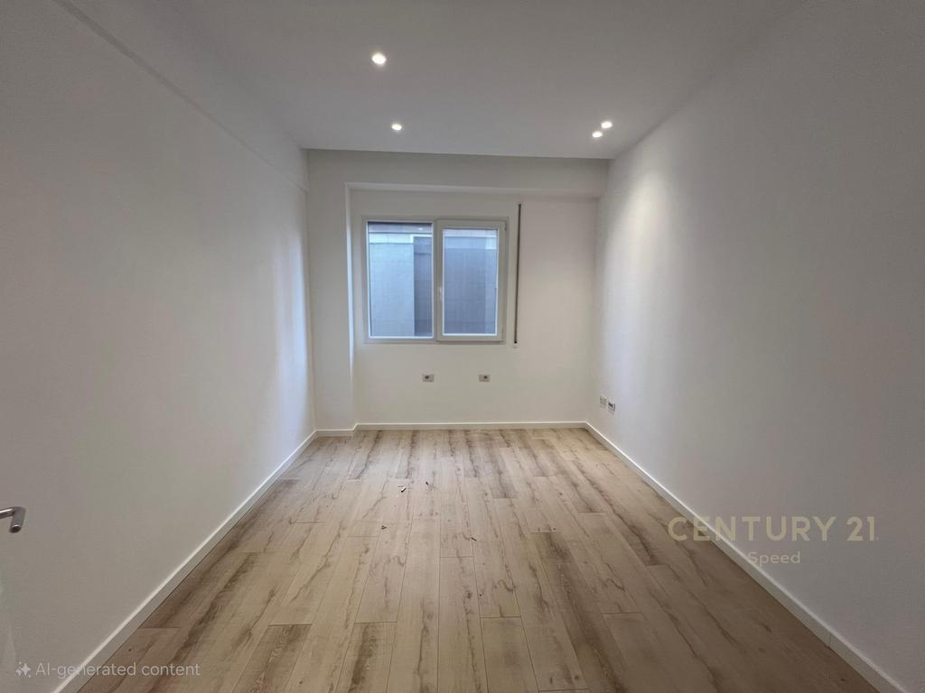 We rent a 2+1 apartment on Dibra Street !