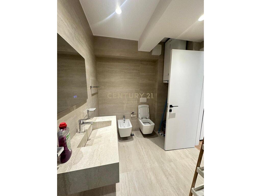 APARTAMENT 3+1+2 ME VERANDË DHE PARKIM | KODRA E DIELLIT 2