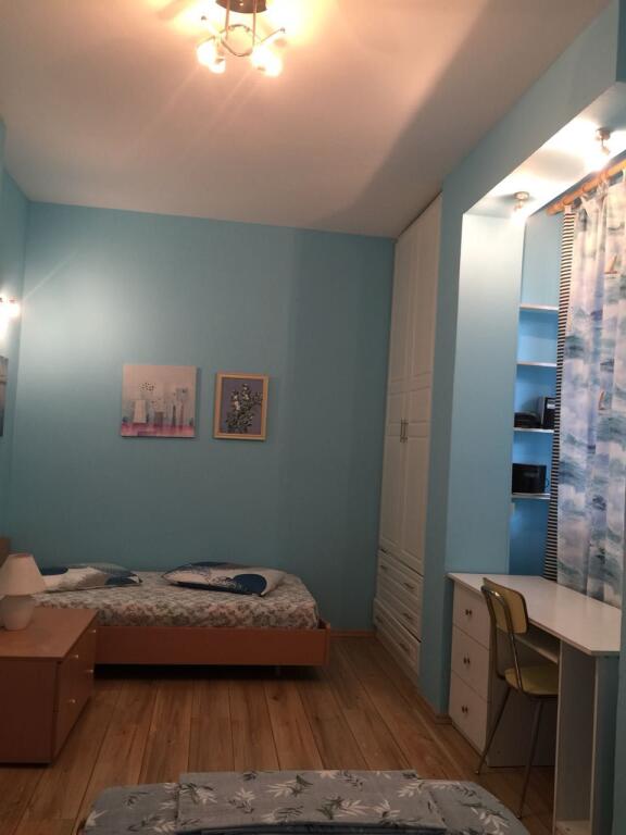 Villa su tre piani in vendita a Qerret Kavaje.