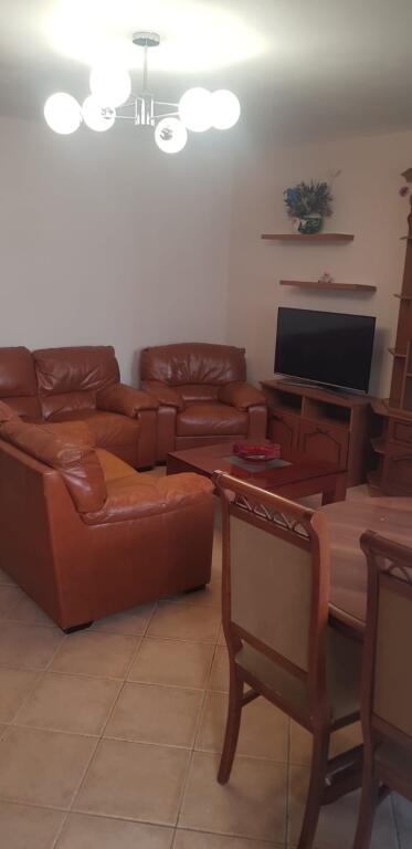 Apartment 2+1+1 with balcony for rent 📍blv bajram curri