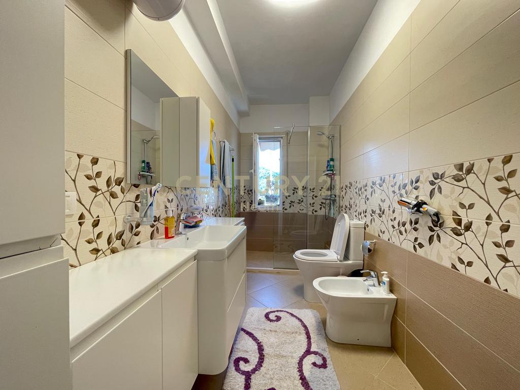 FOR RENT APARTMENT 2+1+WARDROBE IN DRY LAKE!Neom119646