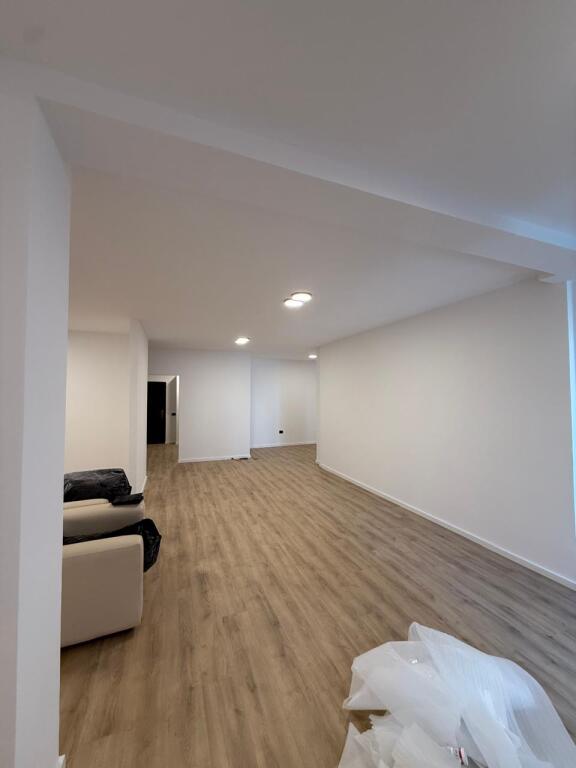 Office space for rent at Myslym Shyri