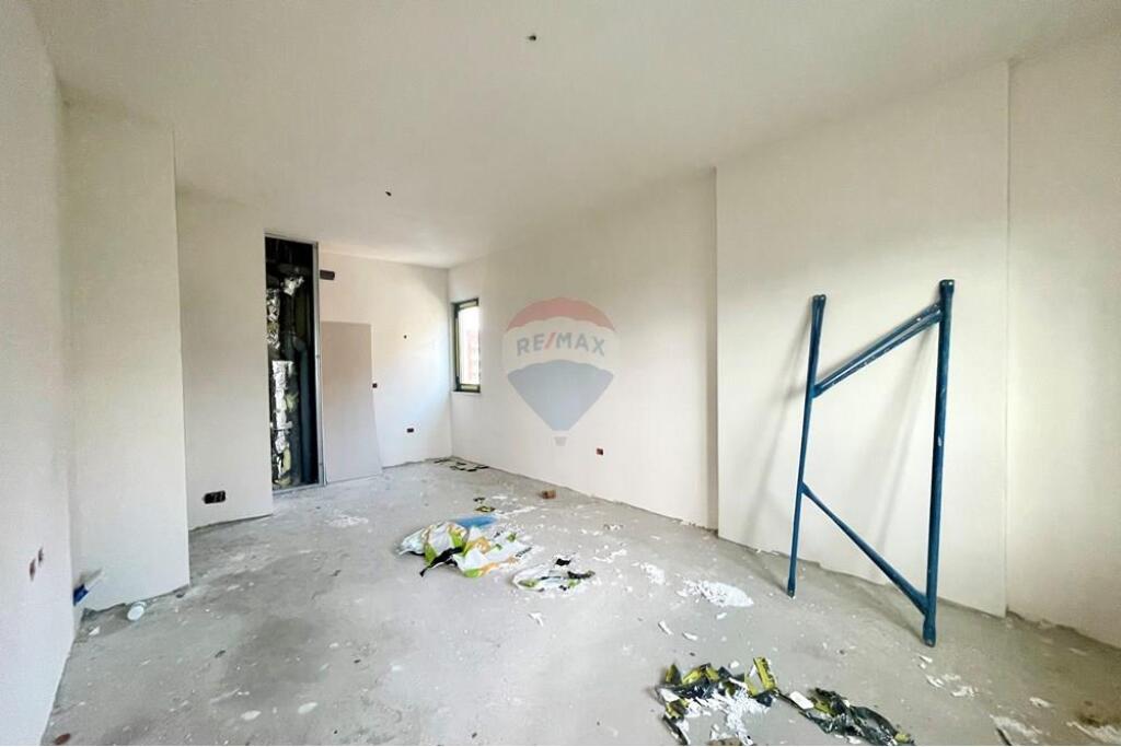APARTMENT 1+1 FOR SALE AT CORNER RESIDENCE!