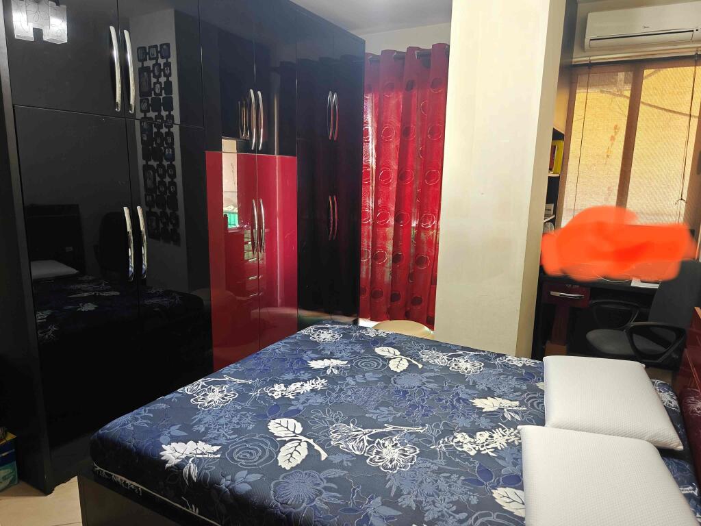 Tirane, 2+1+Bllk apartment for rent, 3rd floor, 98 m², 720 € + Garage for two cars / Two parking spaces included in Don Bosko