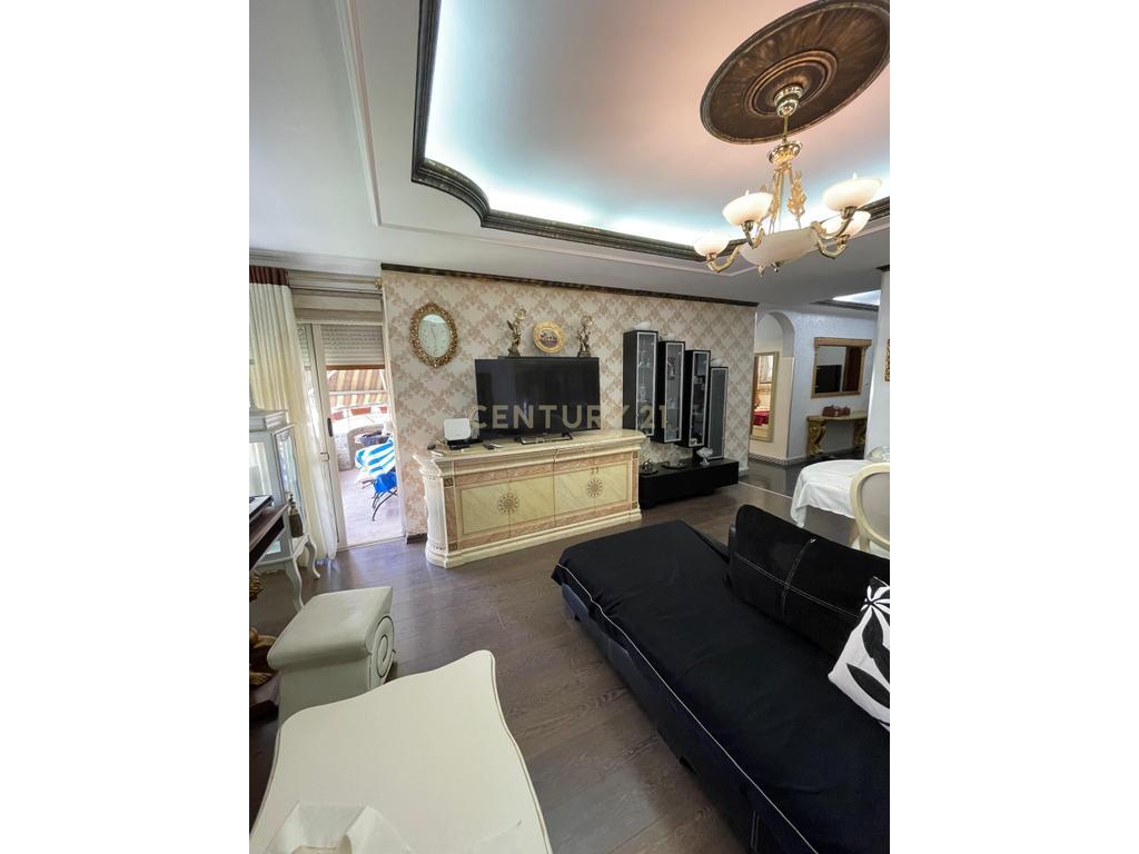 APARTMENT 2+1+2 +PARKING SPACE FOR RENT, FORMER BLOCK